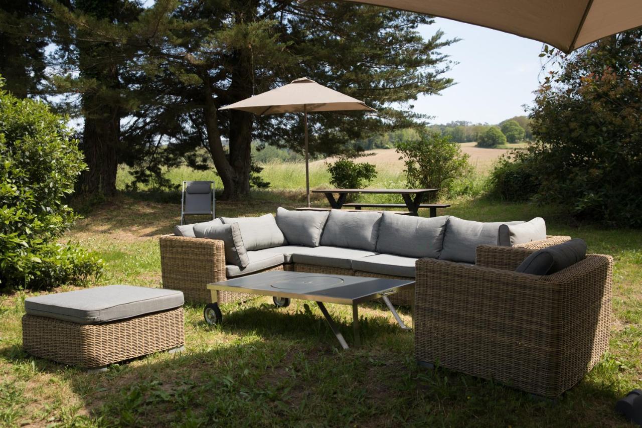Manoir Du Vau D Arz Gites Et Chambres D Hotes Avec Piscine Malansac Exterior foto